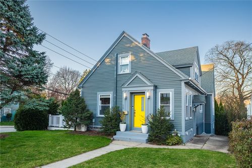 76 Blaisdell Avenue, Pawtucket, RI, 02910 | Card Image