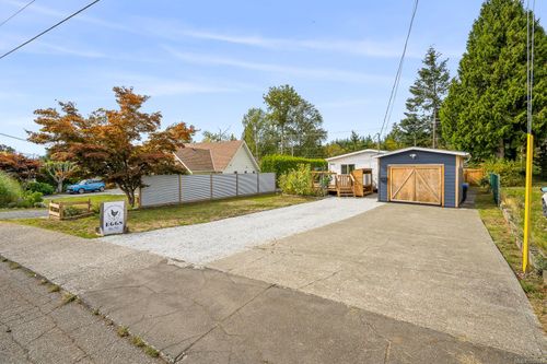 1990 4th St E, Courtenay, BC, V9N6V8 | Card Image