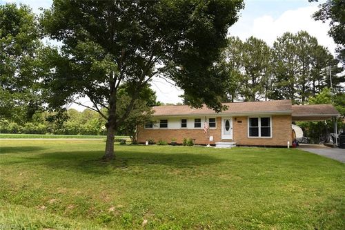 24129 Johnson Ave, Windsor, VA, 23487-5530 | Card Image