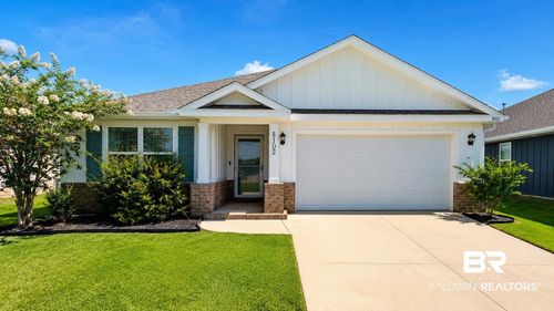 8102 Irwin Loop, Daphne, AL, 36526-0629 | Card Image