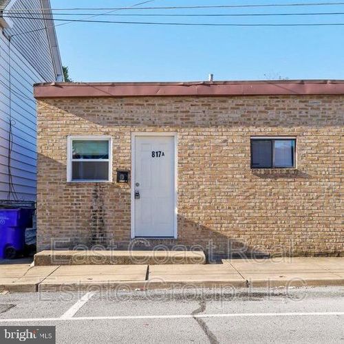 817 &amp; 819 Dale Street, HAGERSTOWN, MD, 21740 | Card Image