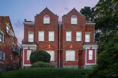 2100 Fulton Ave, Cincinnati, OH, 45206-3031 | Card Image