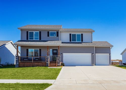 616 Prairie View Dr, Huxley, IA, 50124-9451 | Card Image