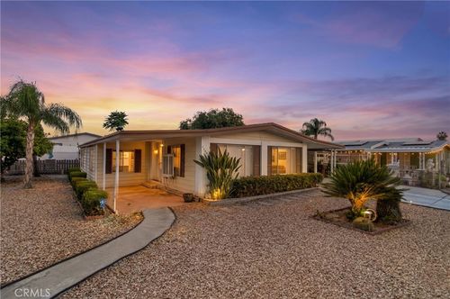 43815 Acacia Ave, Hemet, CA, 92544-5278 | Card Image