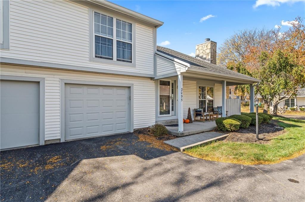 2095 Foxknoll Drive, For Sale in Washington TWP Zoocasa