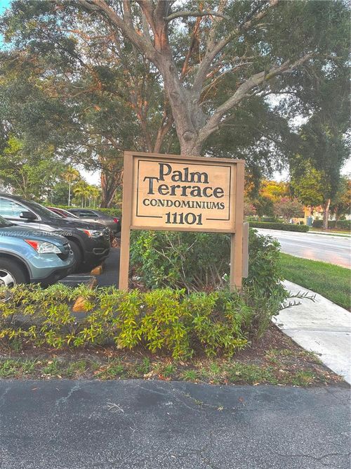 214-11101 Royal Palm Blvd, Coral Springs, FL, 33065-6844 | Card Image
