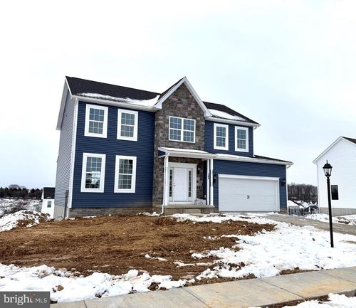 86-104 Stonewicke Dr, HANOVER, PA, 17331-8079 | Card Image