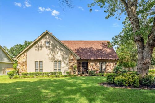 1888 Alder Branch Ln, Germantown, TN, 38139-4405 | Card Image