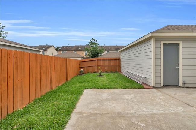 23838 Township Elm St, Townhouse with 2 bedrooms, 3 bathrooms and null parking in Spring TX | Image 24