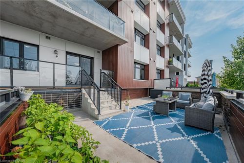 105-245 Grey Silo Rd, Waterloo, ON, N2K0G6 | Card Image