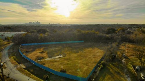7015 Elbert St, Houston, TX, 77028-3929 | Card Image