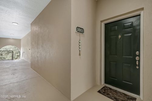 1011-8601 Beach Blvd, JACKSONVILLE, FL, 32216-0411 | Card Image