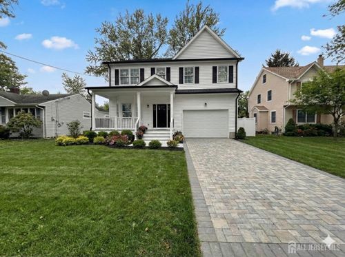 65 Willow Rd, Metuchen, NJ, 08840-1052 | Card Image