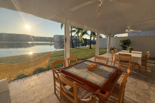 6301 Nw 109th Ave, Doral, FL, 33178-2849 | Card Image