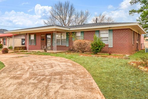 3165 E Houston St, Paris, TX, 75460-5009 | Card Image