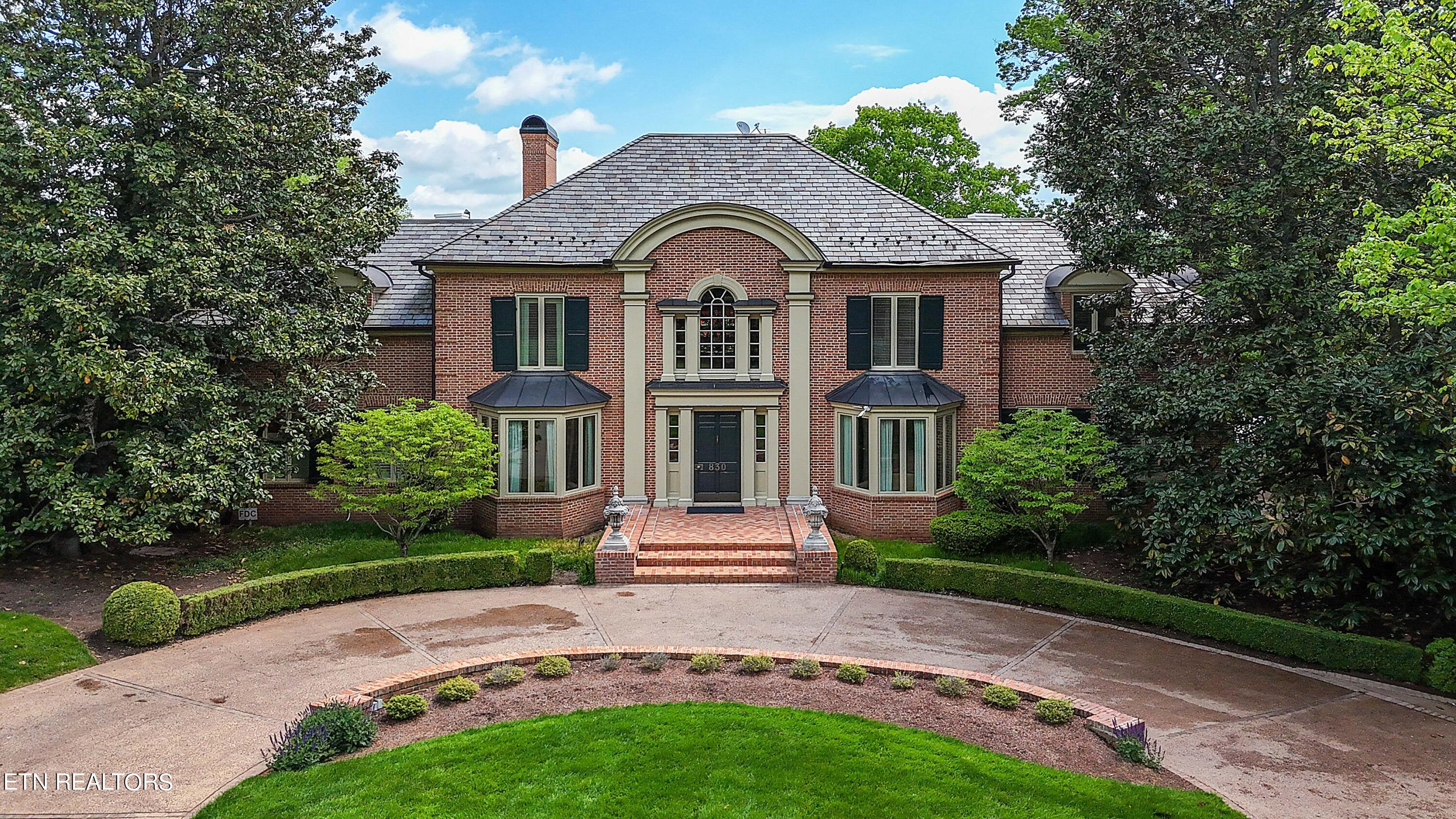 Bluff Dr, Knoxville, TN 37919