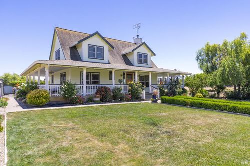 2510 Woolsey Rd, Windsor, CA, 95492-9639 | Card Image