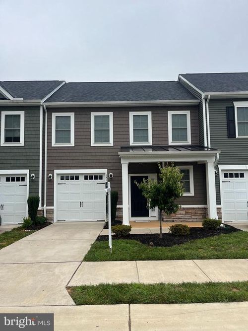 5711 Finley Rose Ct, FREDERICKSBURG, VA, 22407-5706 | Card Image