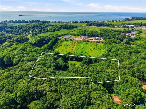 82 Old Post Rd, Clinton, CT, 06413-1811 | Card Image