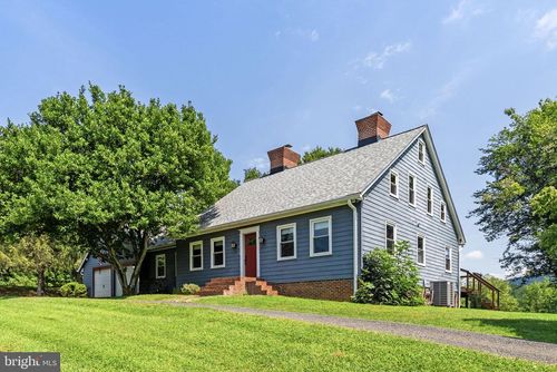 7831 Carters Run Dr, Marshall, VA, 20115-2130 | Card Image