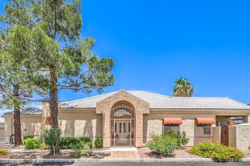 460 Strawflower Rd, Las Vegas, NV, 89107-2842 | Card Image