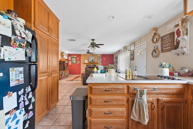5612 E Midway Rd, House other with 3 bedrooms, 2 bathrooms and 4 parking in Big Spring TX | Image 24