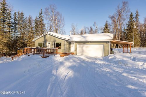 44582 Carver Dr, Kenai, AK, 99611-6729 | Card Image