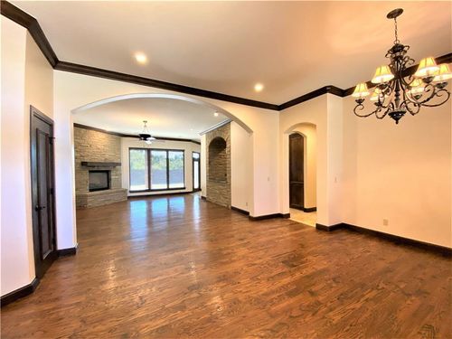 15724 Wild Creek Drive, Edmond, OK, 73013 | Card Image