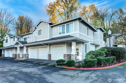 apt-204-4207 S 223rd St, Kent, WA, 98032-8450 | Card Image