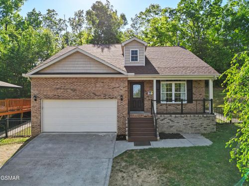 1351 Wisteria Ln, Sevierville, TN, 37862-4734 | Card Image