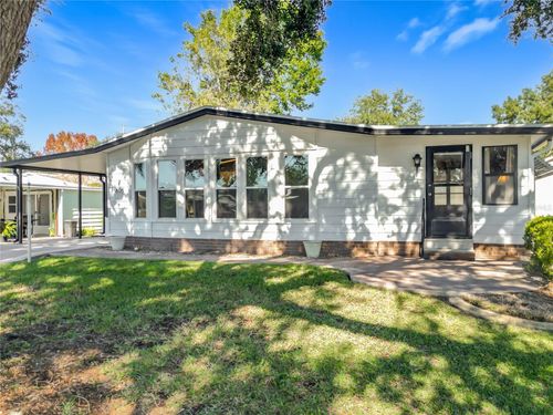 805 Camelia Ct, LADY LAKE, FL, 32159-2113 | Card Image