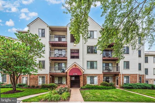 apt-304-8374 Buttress Ln, MANASSAS, VA, 20110-7077 | Card Image
