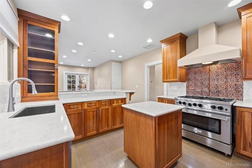 4621 E 17th Avenue Pkwy, Denver, CO, 80220-1125 | Card Image