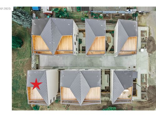 4619 N Campbell Ave, Portland, OR, 97217-3322 | Card Image