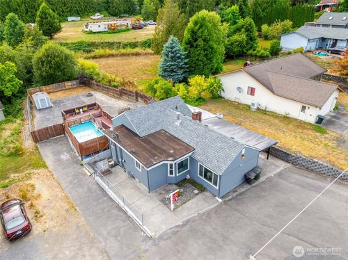 3621 Columbia Heights Rd, LONGVIEW, WA, 98632-9586 | Card Image