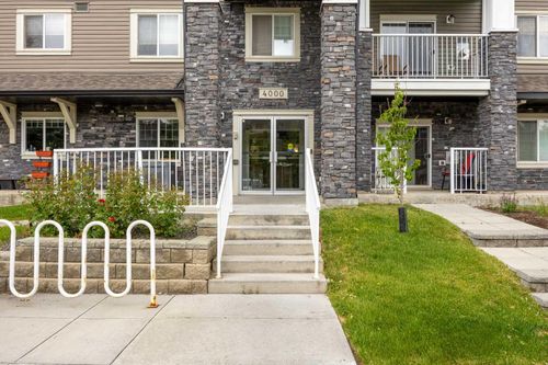 4113-115 Prestwick Villas Se, Calgary, AB, T2Z0N1 | Card Image