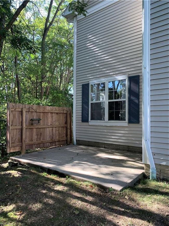 25b 23231 Grist Mill Court, Sold in Olmsted Falls Zoocasa