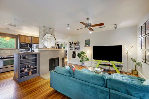 b-1804 W 6th St, Austin, TX, 78703-4704 | Card Image