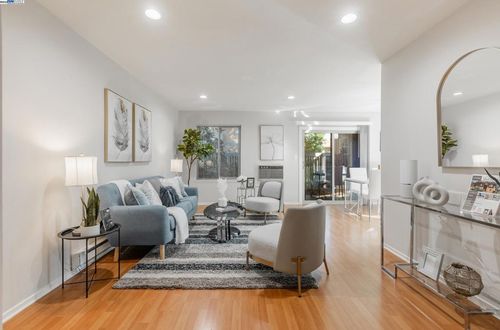 apt-29-38627 Cherry Ln, Fremont, CA, 94536-4219 | Card Image