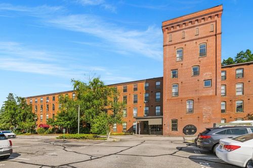 217-156 Front St, Exeter, NH, 03833-2337 | Card Image