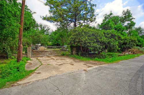 7505 Jay St, Houston, TX, 77028-4321 | Card Image