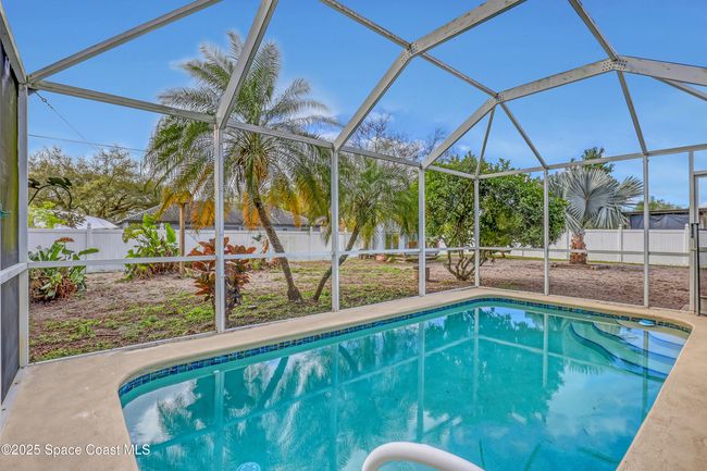 938 Jettie St Ne, House other with 3 bedrooms, 2 bathrooms and null parking in Palm Bay FL | Image 28