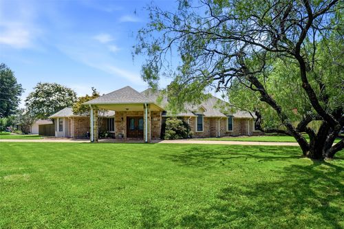 2412 Emerald Cir, Southlake, TX, 76092-3302 | Card Image