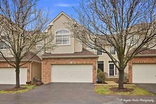 9-3-6044 Canterbury Lane, Hoffman Estates, IL, 60192 | Card Image