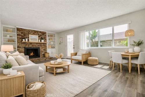 b-7722 Cypress Dr, Huntington Beach, CA, 92647-5881 | Card Image