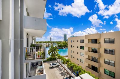 503 - 7133 Bay Dr, Condo with 1 bedrooms, 1 bathrooms and null parking in Miami Beach FL | Image 2