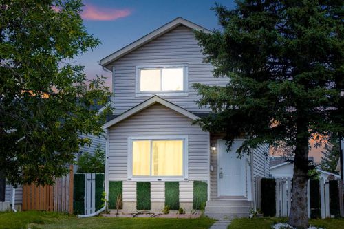 268 Falton Drive Ne, Calgary, AB, T3J2W6 | Card Image
