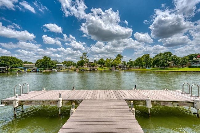 134 Glen Oaks Dr, House other with 3 bedrooms, 4 bathrooms and null parking in Sunrise Beach TX | Image 8