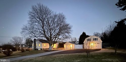 302 S Valley Forge Rd, DEVON, PA, 19333-1652 | Card Image