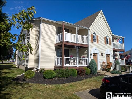 unit-j1-400 West Ave, West Seneca, NY, 14224-2047 | Card Image